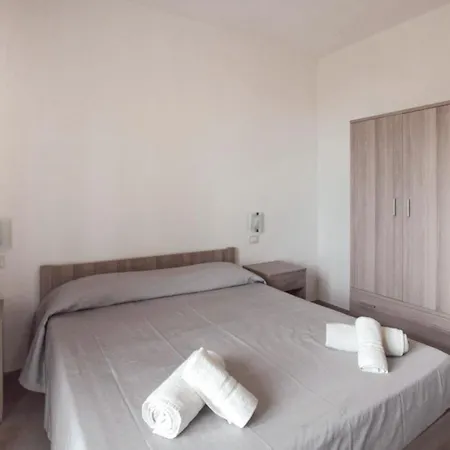 1 Bedroom Awesome In アパート *