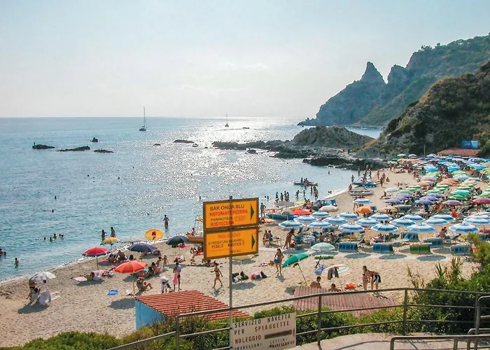 1 Bedroom Awesome In Ricadi