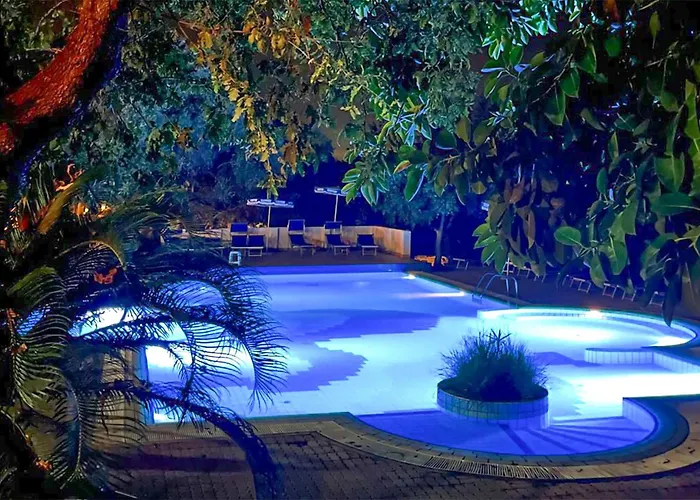 1 Bedroom Awesome In * Ricadi