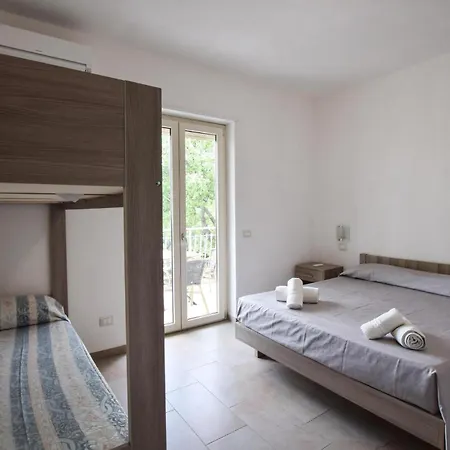 1 Bedroom Awesome In